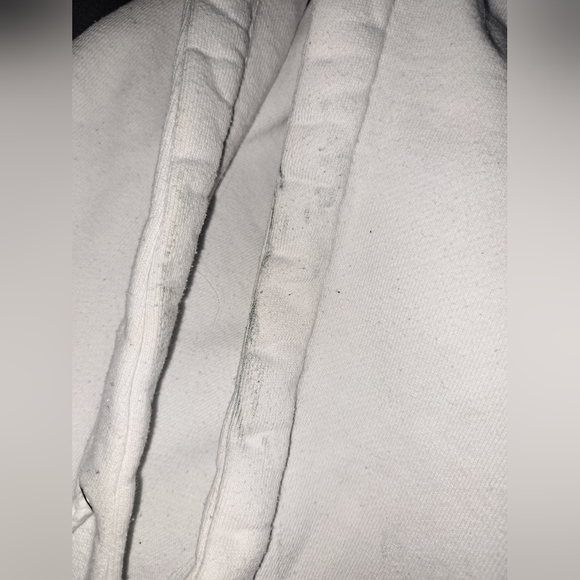 Santa Cruz Screaming Hand Pull Over Sweater - Picture 6 of 16